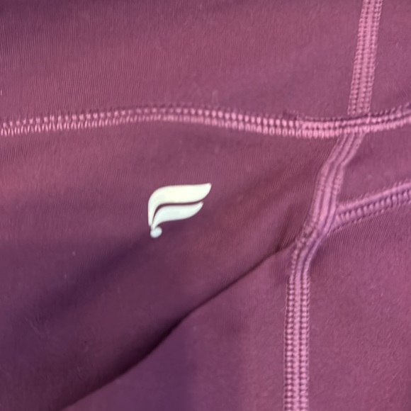Fabletics XS purple leggings - Picture 3 of 4